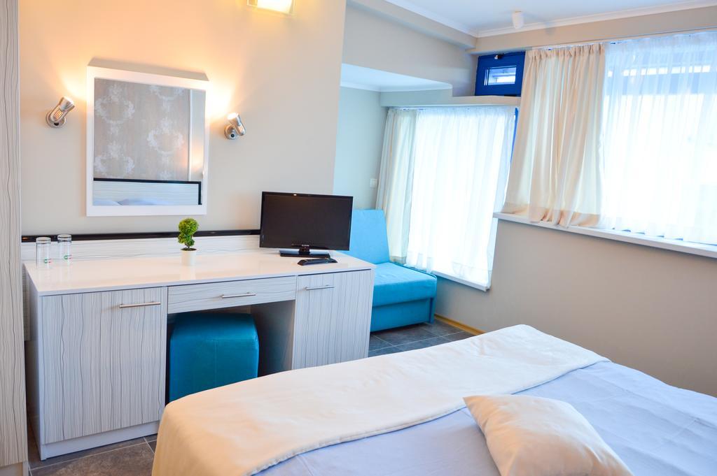 Aphrodite Hotel (Adults Only) Golden Sands Eksteriør billede
